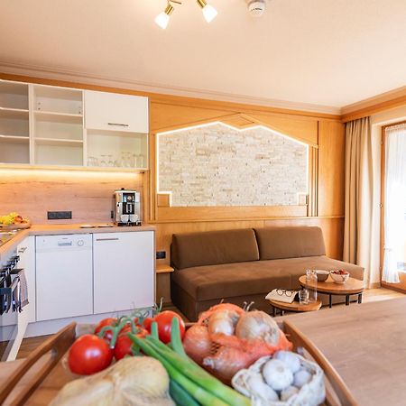 Hotel Garni Apart Tina Ischgl Exterior photo