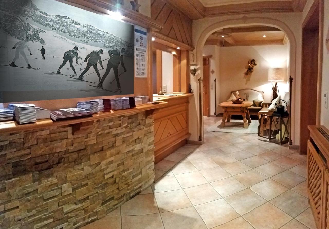 Hotel Garni Apart Tina Ischgl Exterior photo
