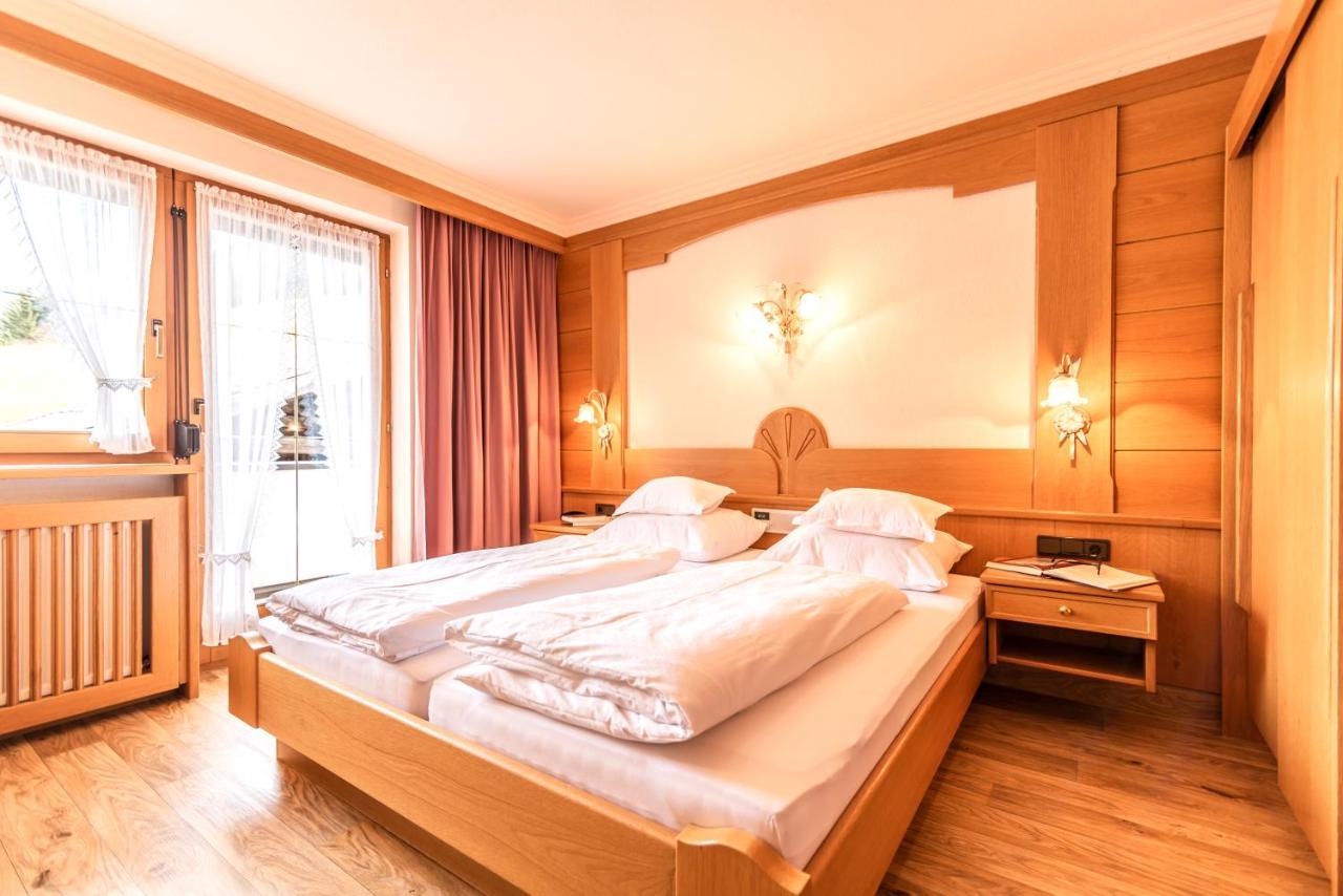 Hotel Garni Apart Tina Ischgl Exterior photo