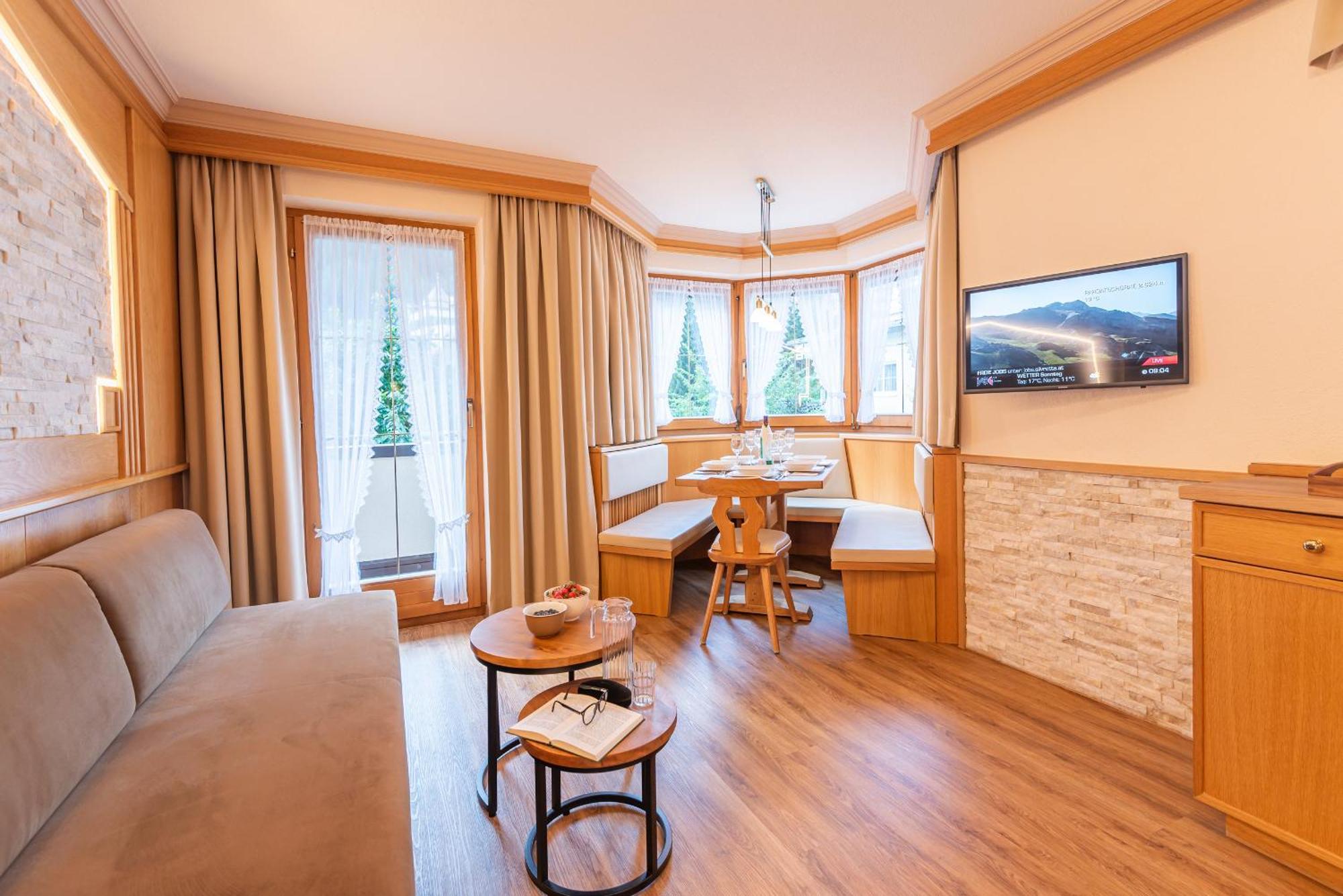 Hotel Garni Apart Tina Ischgl Exterior photo
